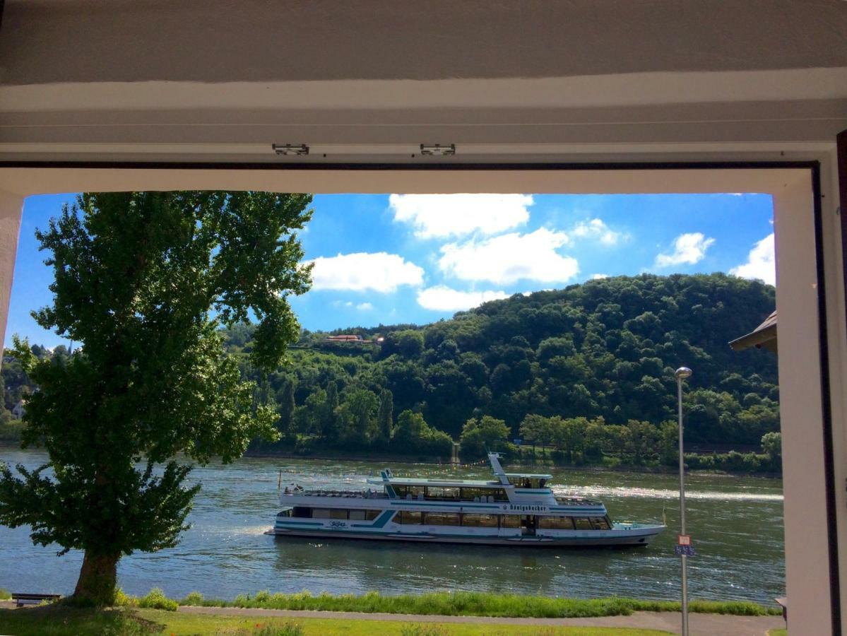 Haus Am Ufer Mit Rheinpanoramablick Daire Koblenz  Dış mekan fotoğraf