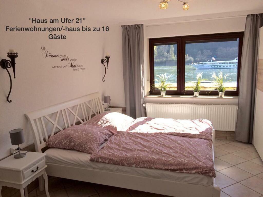 Haus Am Ufer Mit Rheinpanoramablick Daire Koblenz  Dış mekan fotoğraf