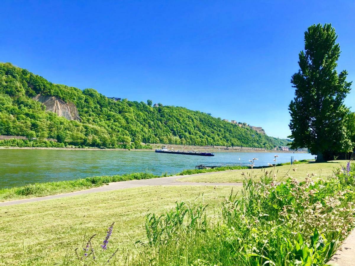 Haus Am Ufer Mit Rheinpanoramablick Daire Koblenz  Dış mekan fotoğraf